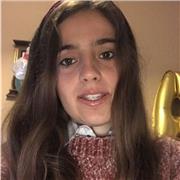 Profesora de infantil, ayuda a cualquier niño o niña que lo necesite, en cualquier ámbito, agradable y simpática